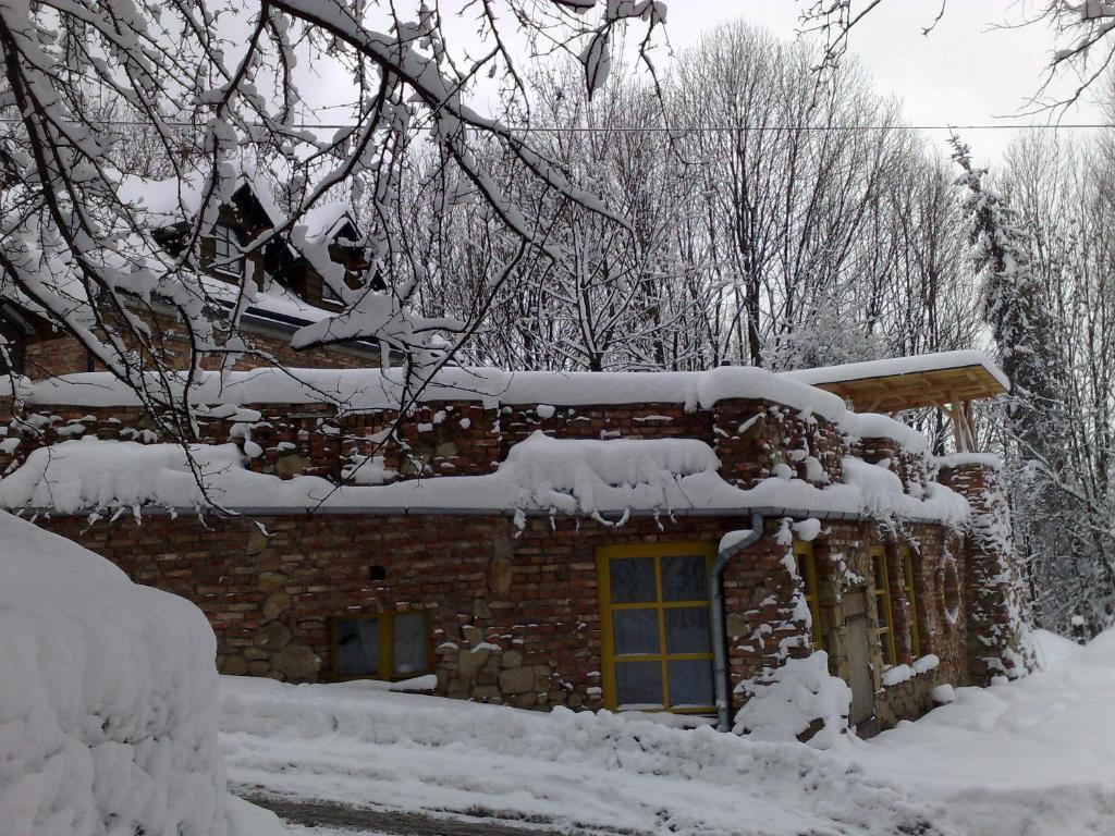 Hotel Podzamcze Tarnów Buitenkant foto