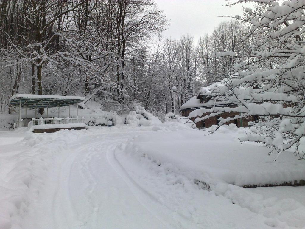 Hotel Podzamcze Tarnów Buitenkant foto
