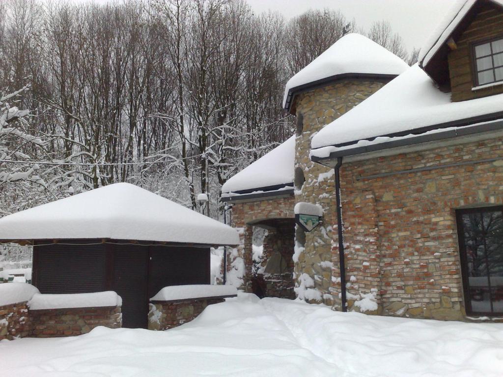 Hotel Podzamcze Tarnów Buitenkant foto
